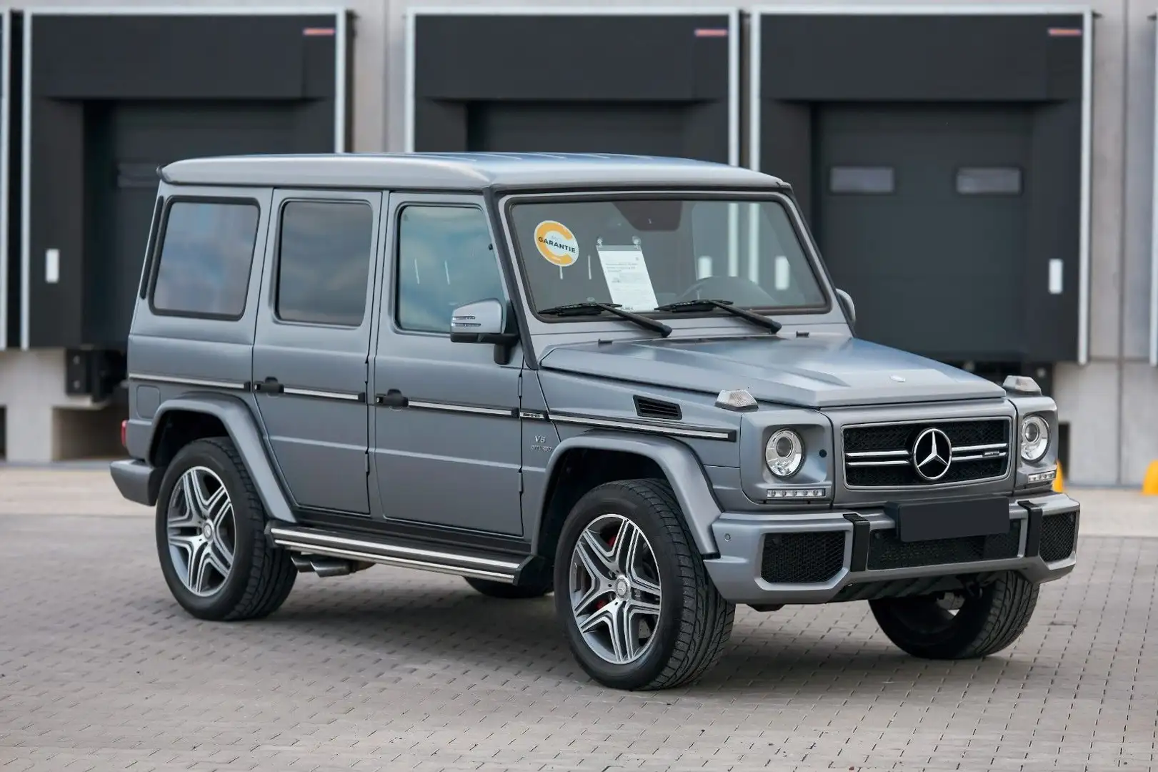 Mercedes-Benz G 63 AMG Sonder Lackierung, Lückenlos Scheckheft Argent - 2