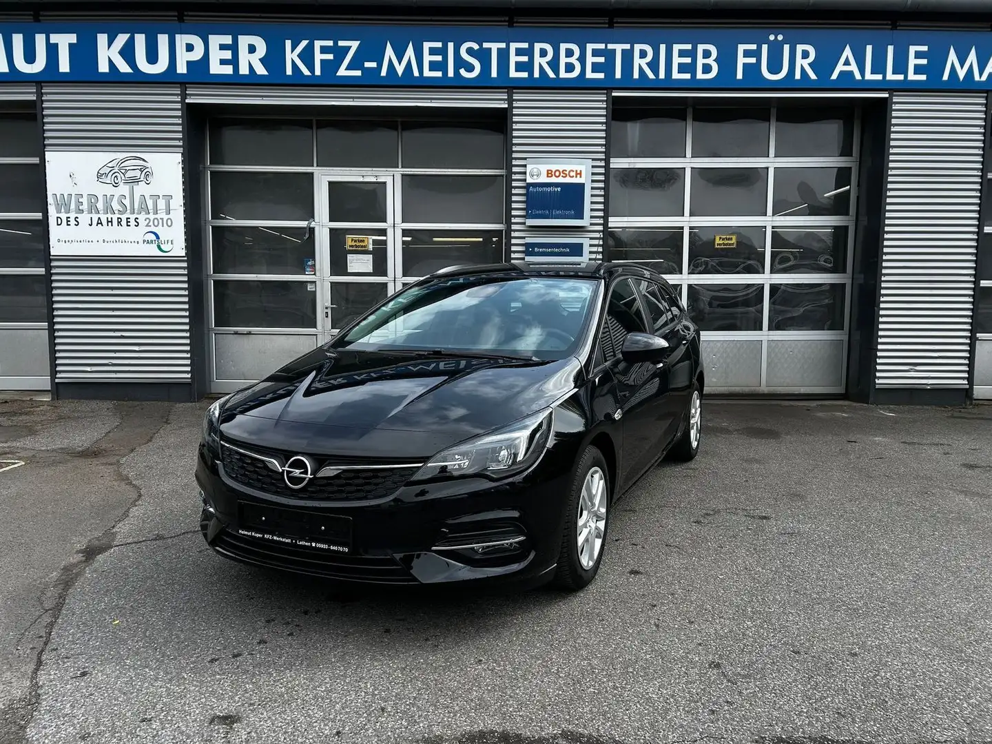 Opel Astra Business Edition LED Tempomat DAB Zwart - 1