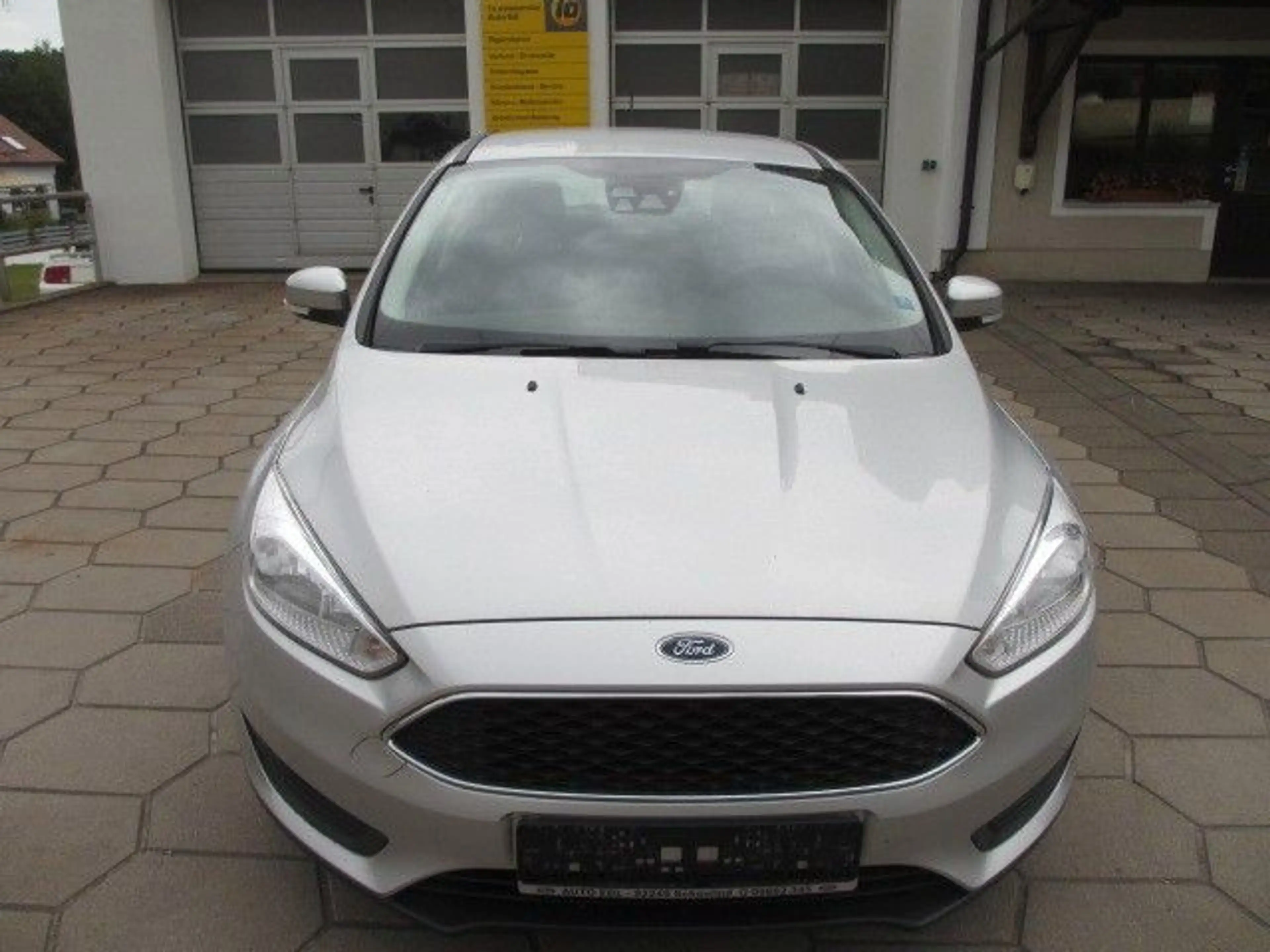 Ford Focus Lim. Trend, Winter- & Easy-Driver-Paket I — photo 3
