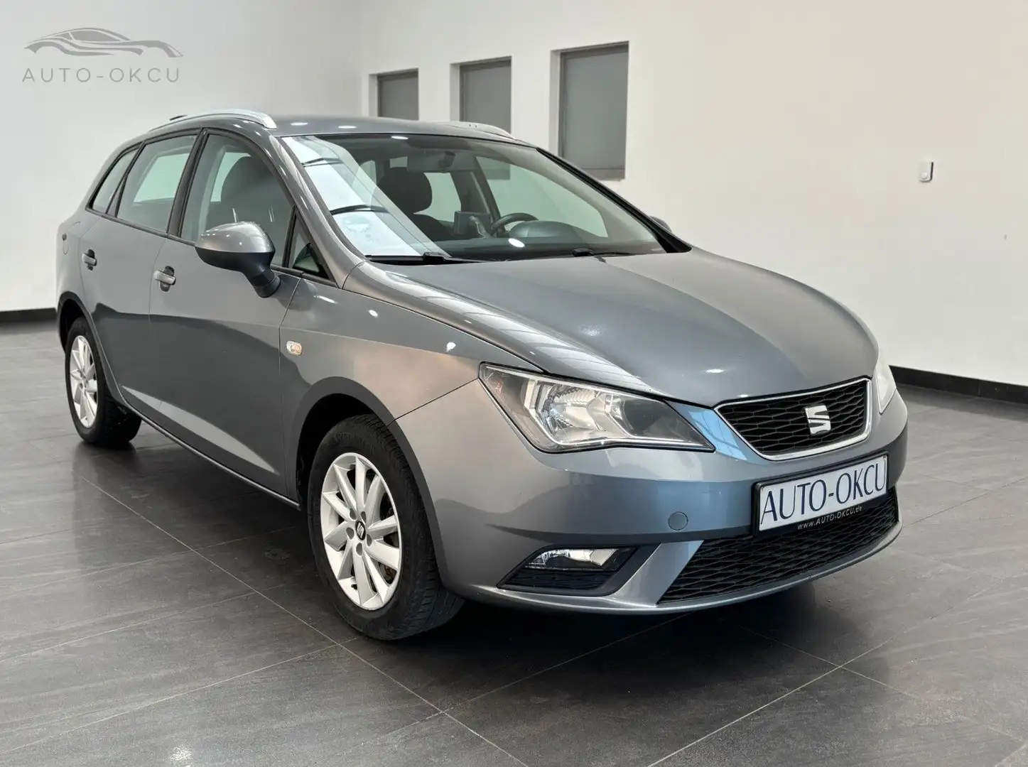 SEAT Ibiza 1.6 TDI ST Style /KLIMAA /NAVI /PDC /ALU Grau - 2