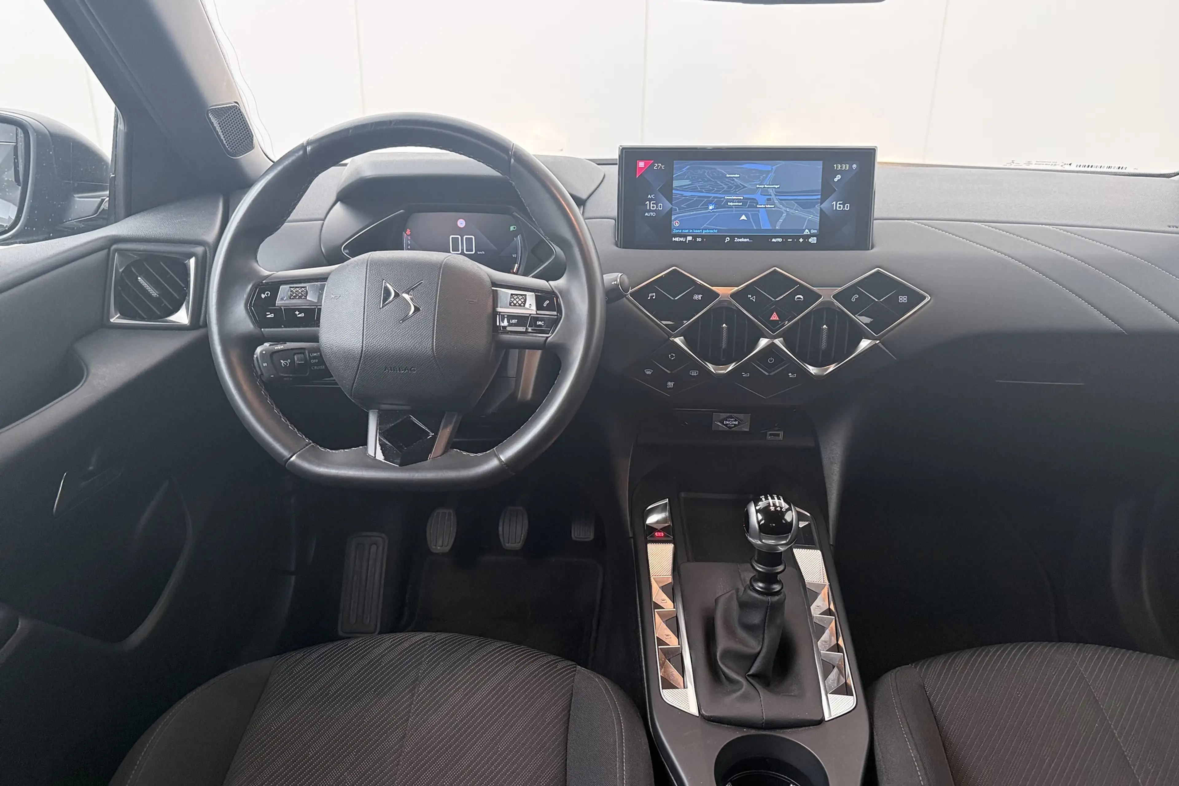 DS Automobiles DS 3 Crossback 1.2T 101 PK Montmartre Trekhaak Carplay Climate — photo 8