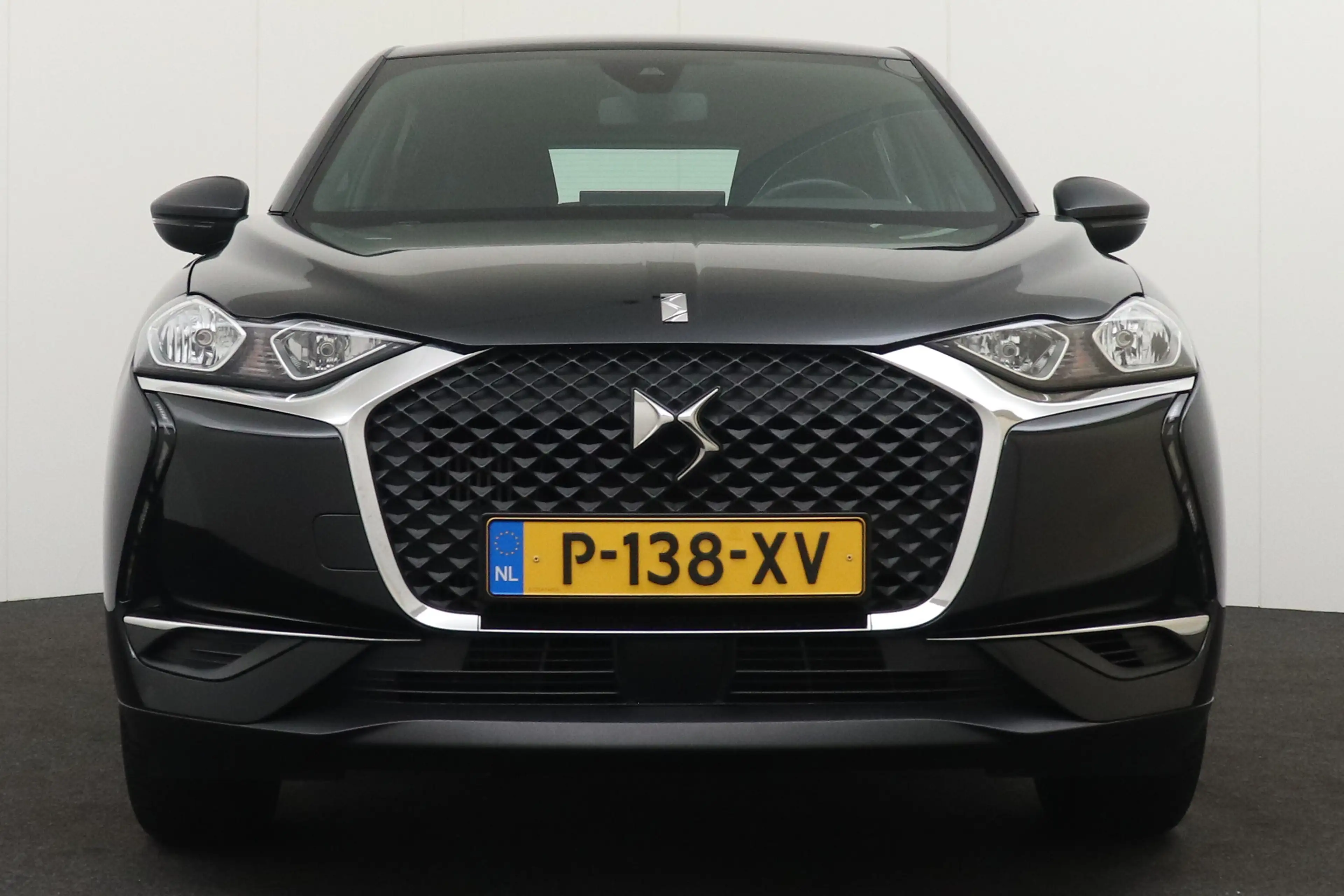 DS Automobiles DS 3 Crossback 1.2T 101 PK Montmartre Trekhaak Carplay Climate — photo 3