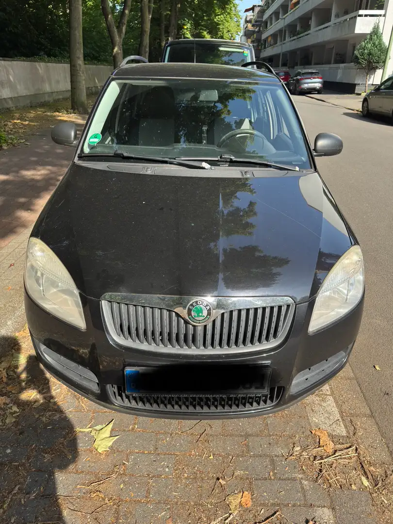 Skoda Fabia Combi 1.2 Schwarz - 1