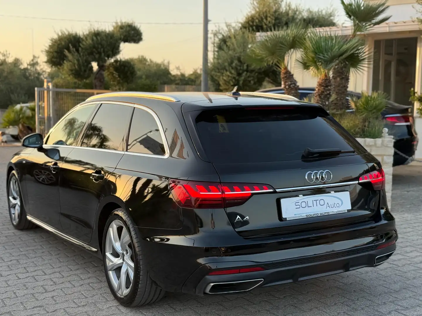 Audi A4 Avant 2.0TDI S tronic S line edition+Matrix Hybrid Negro - 2