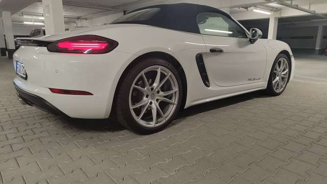 Imagine Porsche Boxster Boxster 718 DSG