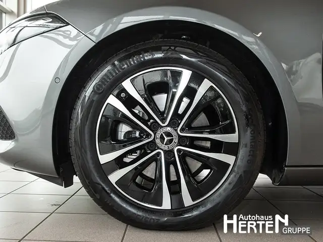 Mercedes-Benz A-Class view 5