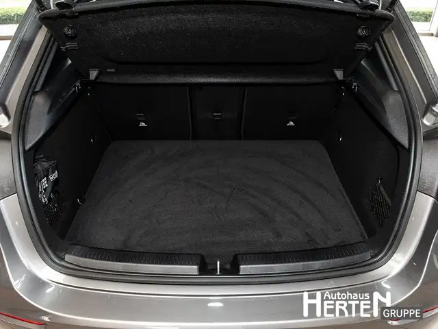 Mercedes-Benz A-Class view 15