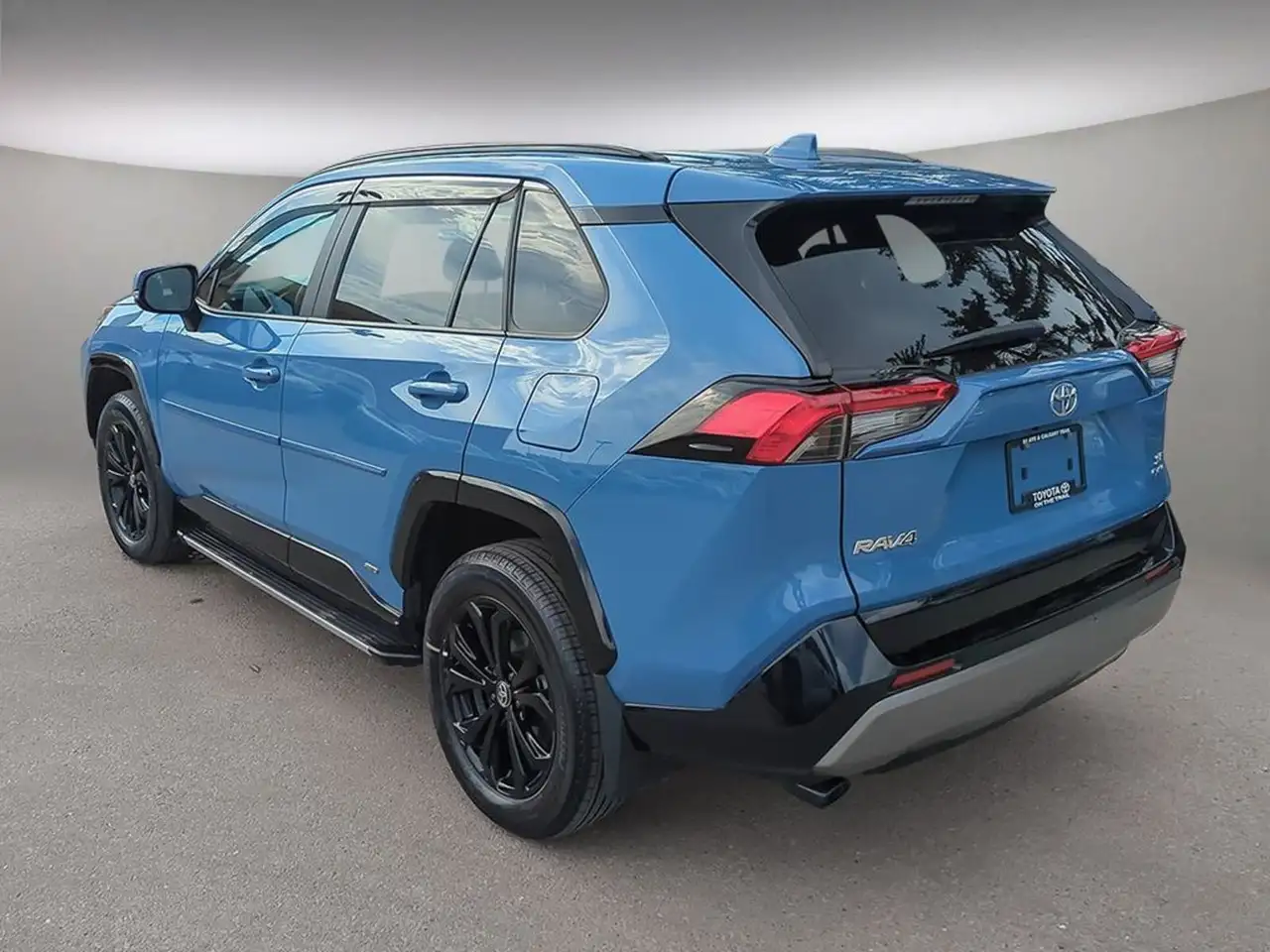 Toyota RAV 4 снимка Toyota RAV 4