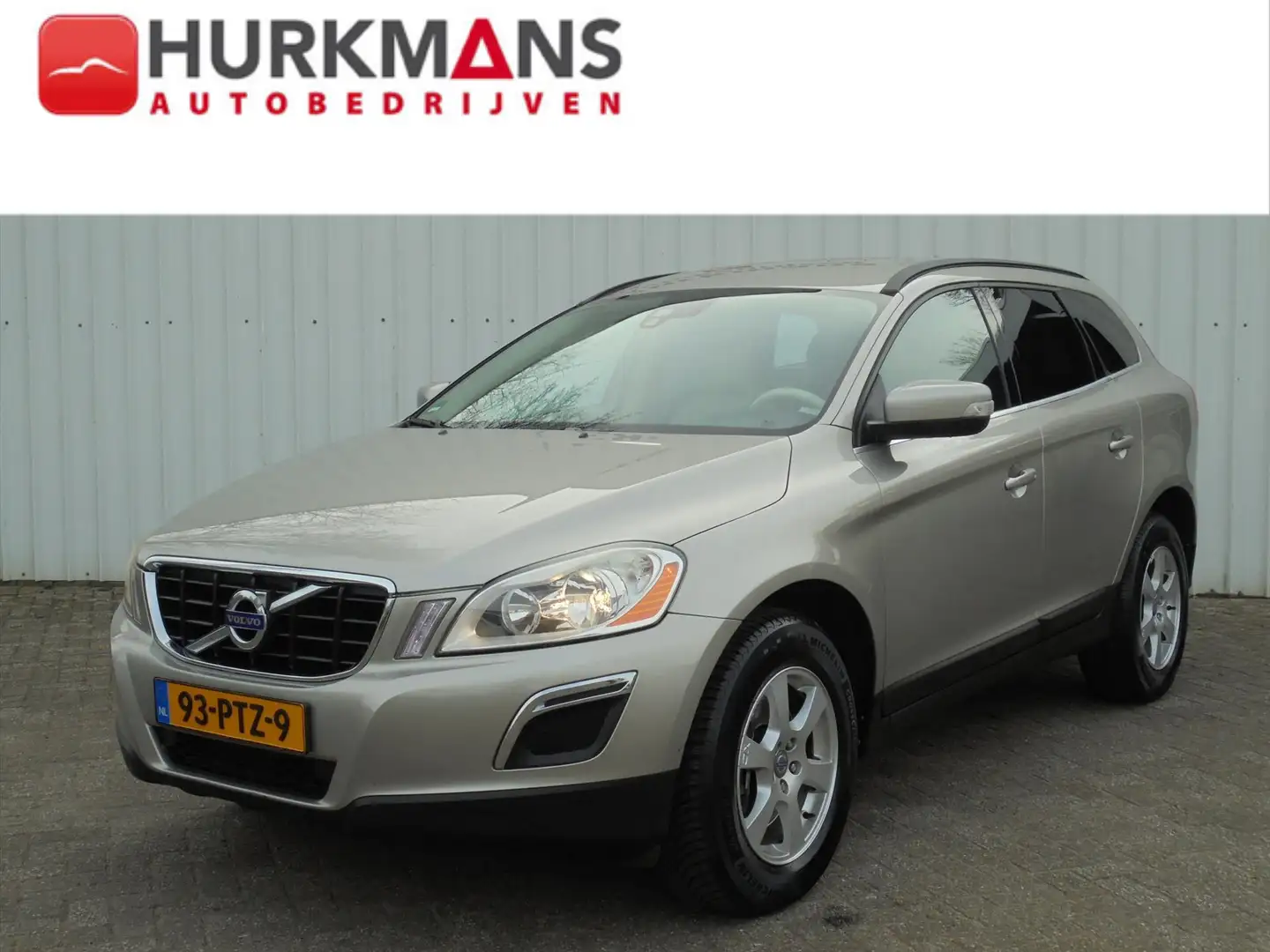Volvo XC60 2.0 T 203 PK AUTOMAAT KINETIC NETTE NL-AUTO Gris - 1