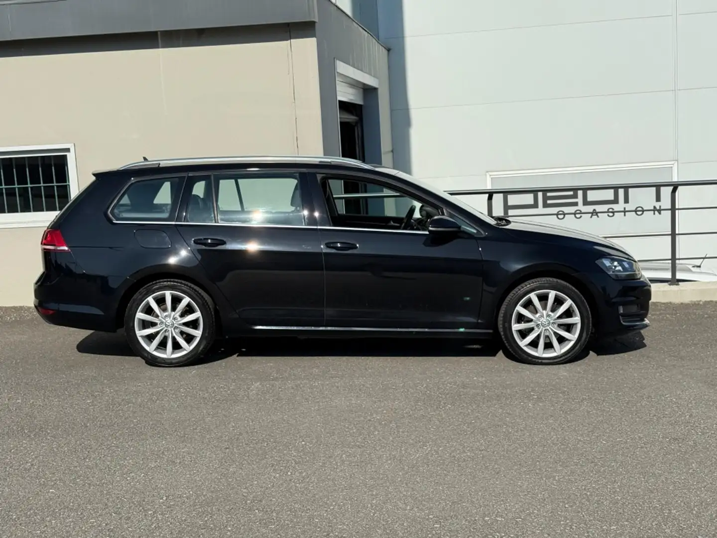 Volkswagen Golf Variant 2.0TDI CR BMT Sport DSG 150 Negro - 2