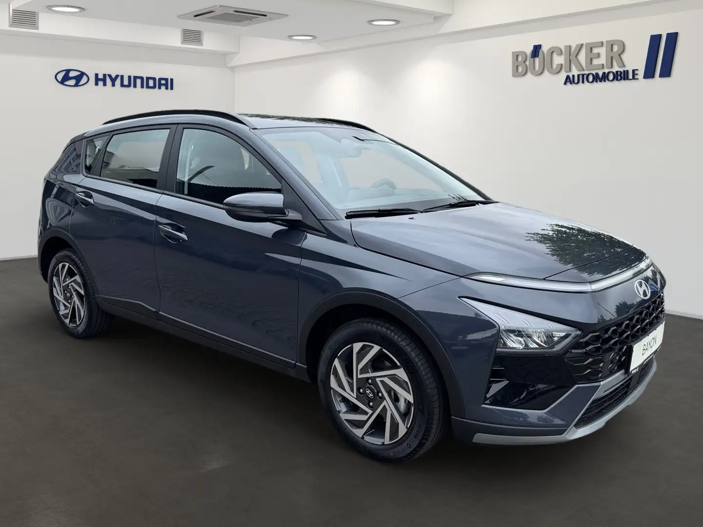 Hyundai BAYON MY25 1.0 T-GDi 7-DCT Trend SHZ RFK LHZ Navi Grau - 2