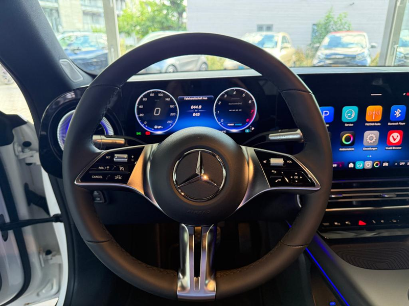 Mercedes-Benz CLA 180 Progressive Pano LED AdvPlus frei08.2026 — photo 11