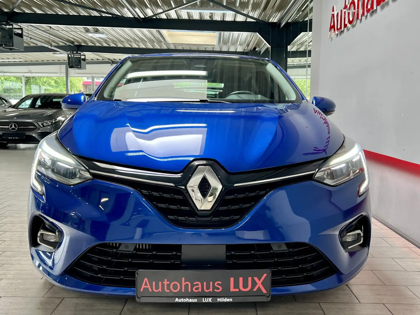 Renault Clio INTENS*PDC V+H*R-KAM*SITZH*2.HAND*NUR 34TKM* Blau - 2