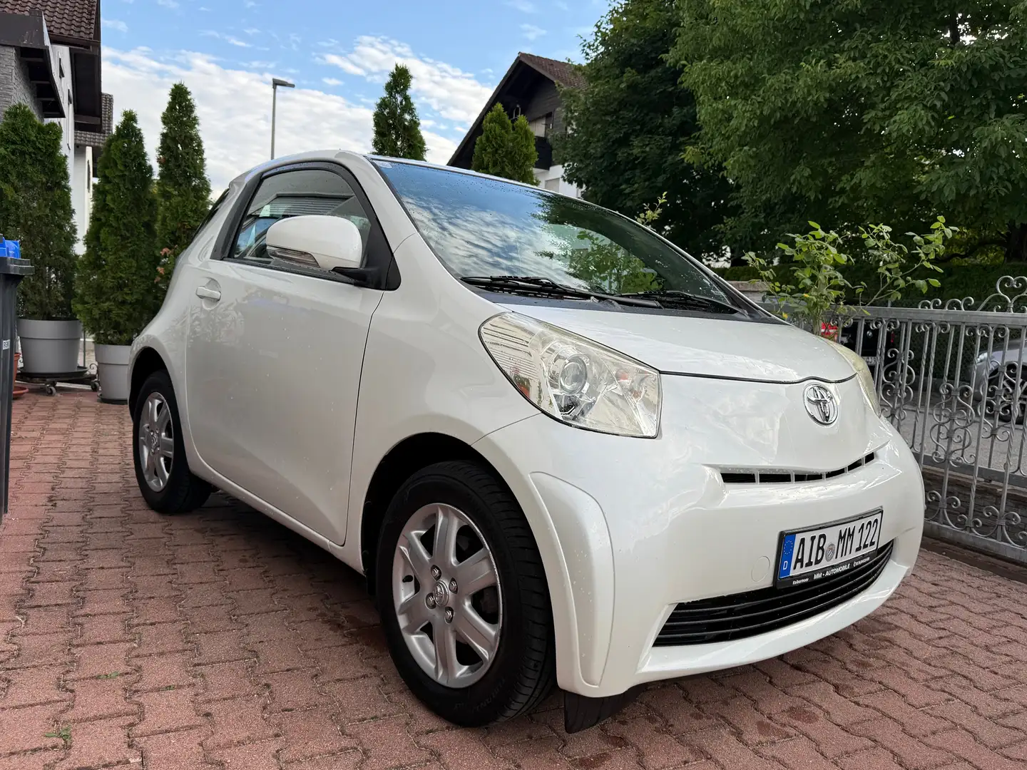 Toyota iQ Basis Weiß - 2