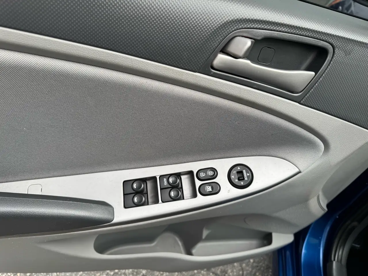 Hyundai ACCENT снимка Hyundai ACCENT