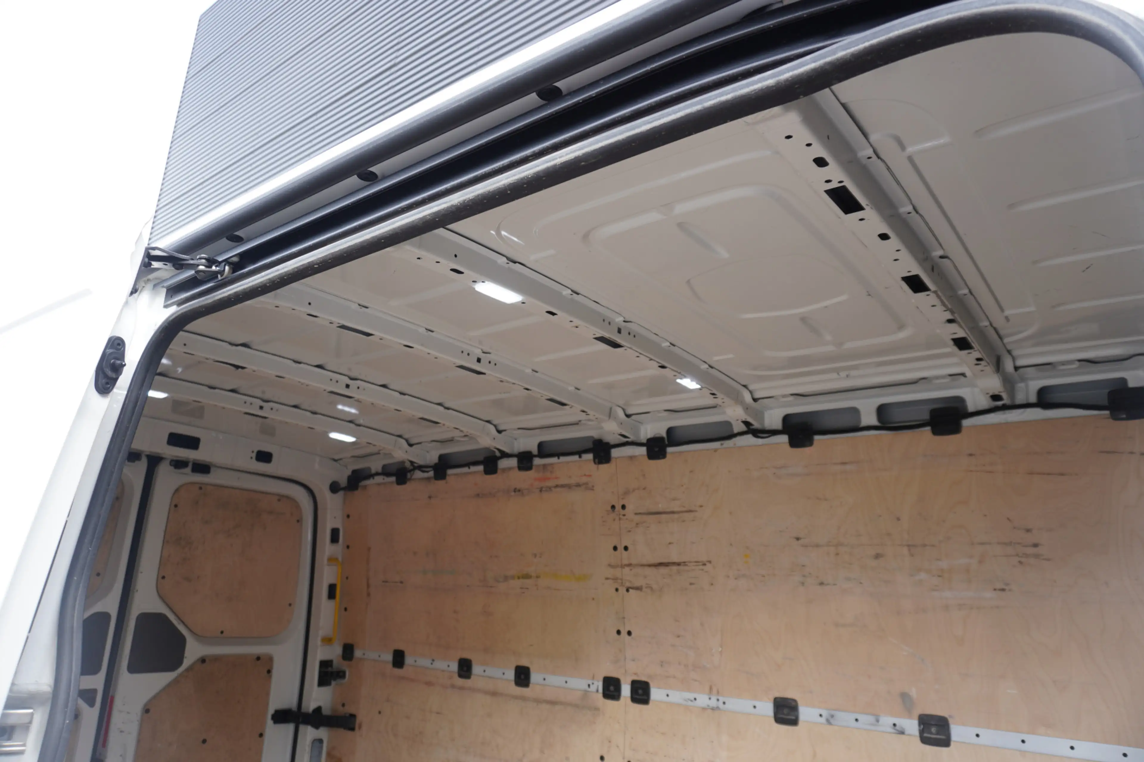Volkswagen Crafter 140pk L3H2/L2H1 Apple Carplay Camera Navigatie Par — photo 12