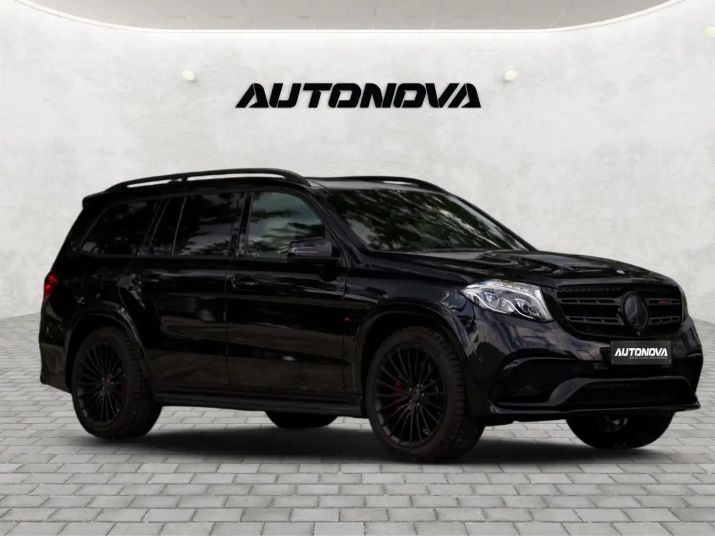 Mercedes-Benz GLS 63 AMG s AMG 4Matic NIGHT EDITION CARBON Schwarz - 2