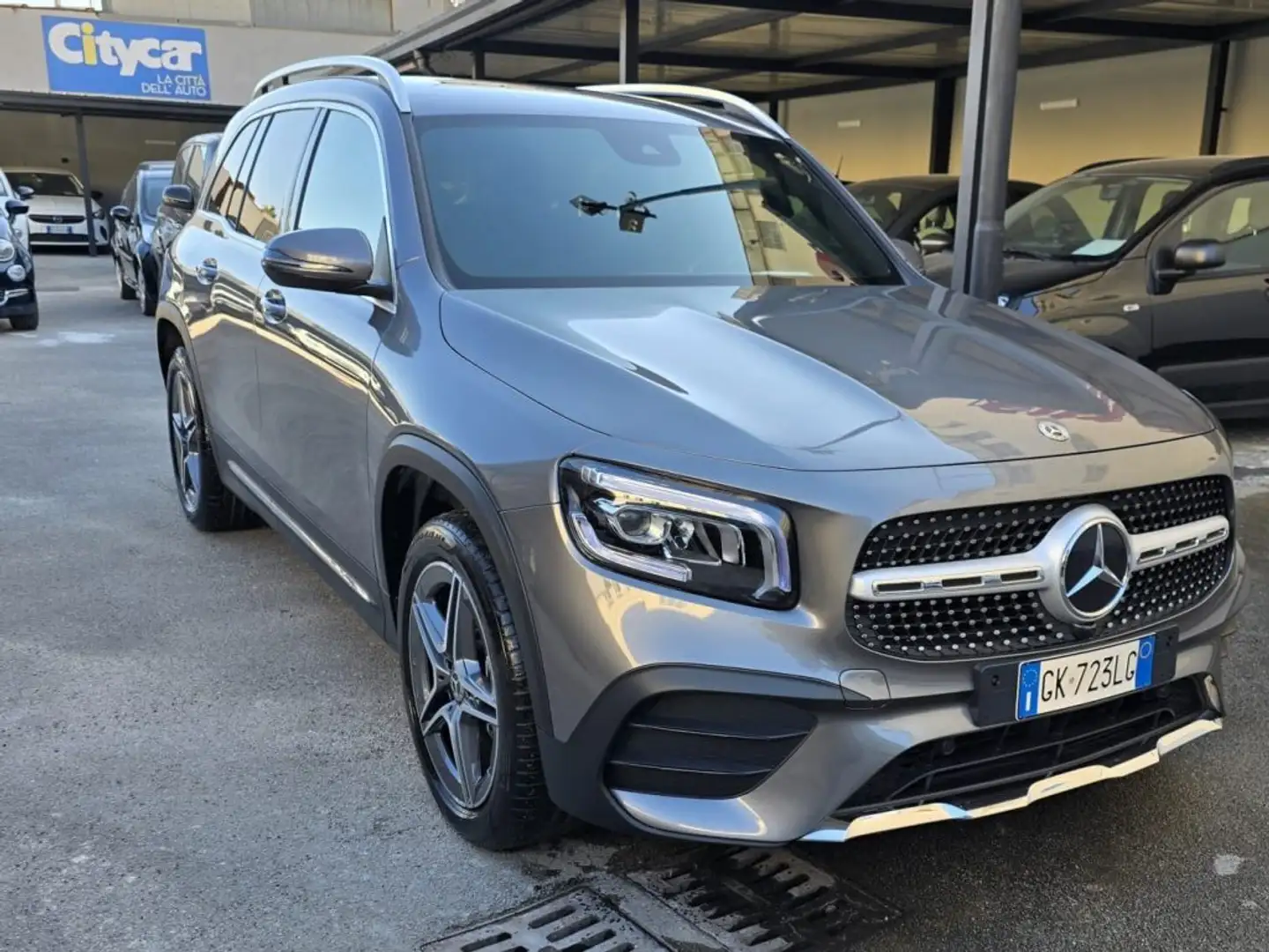 Mercedes-Benz GLB 220 d Automatic Premium Gri - 2