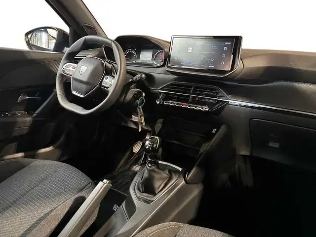 Peugeot 2008 view 15