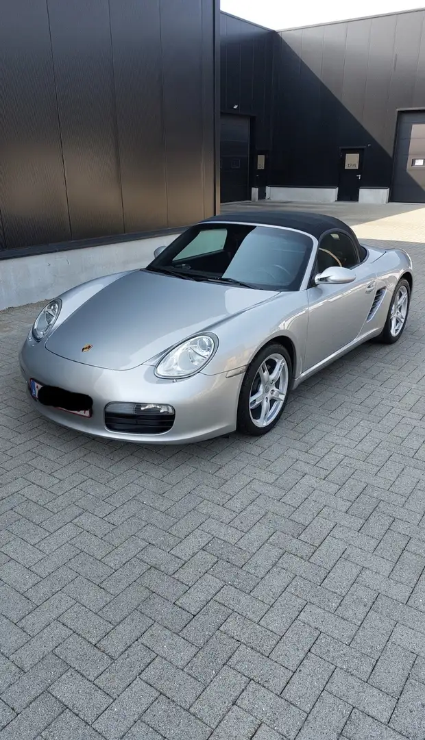 Porsche Boxster - 1