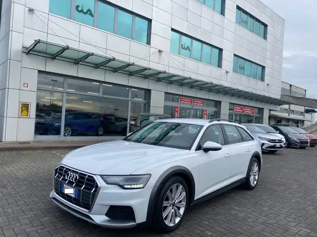 Audi A6 allroad 40 TDI 2.0 quattro S tronic