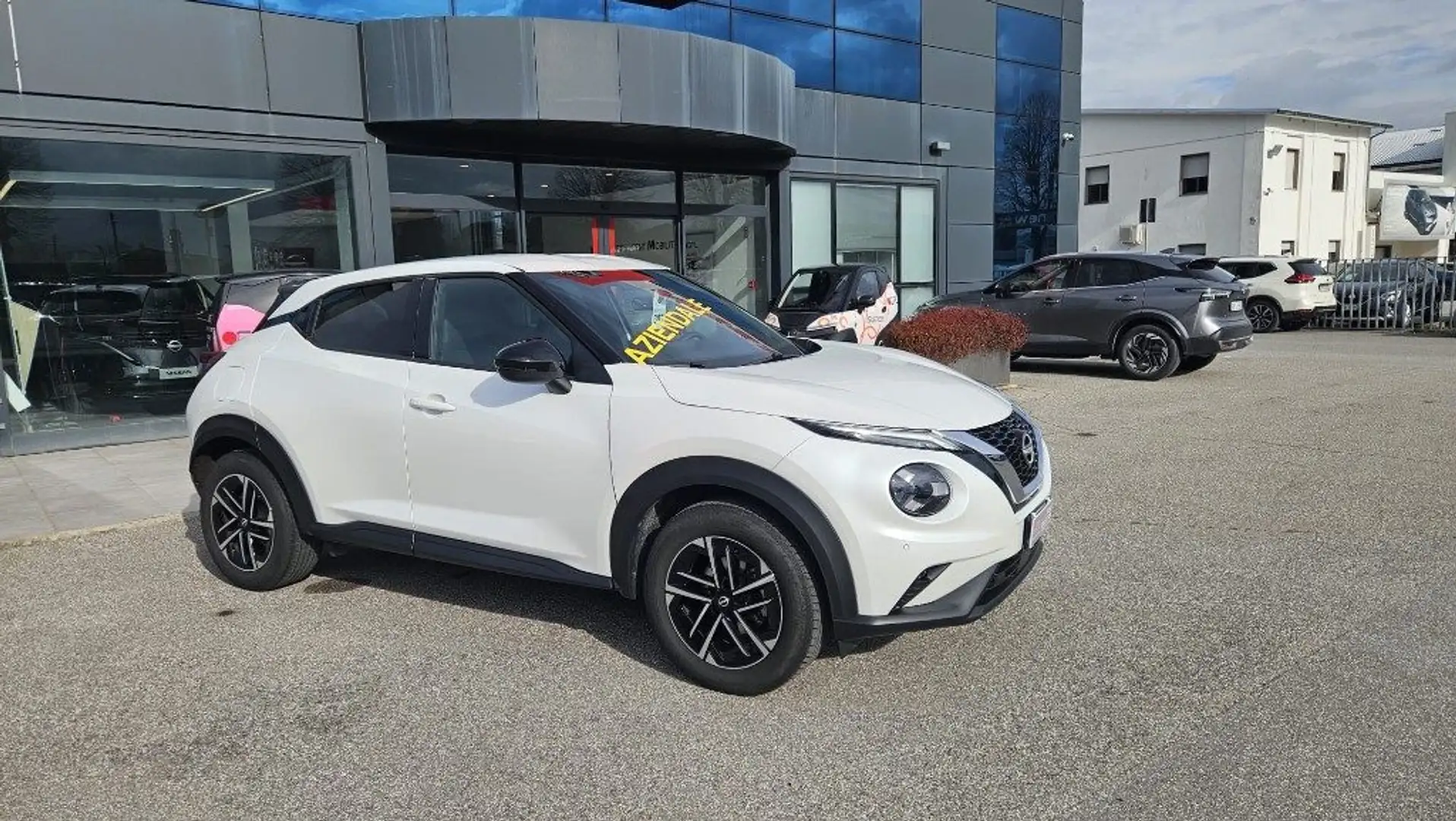 Nissan Juke 1.0 DIG-T 114 CV N-Connecta Weiß - 2