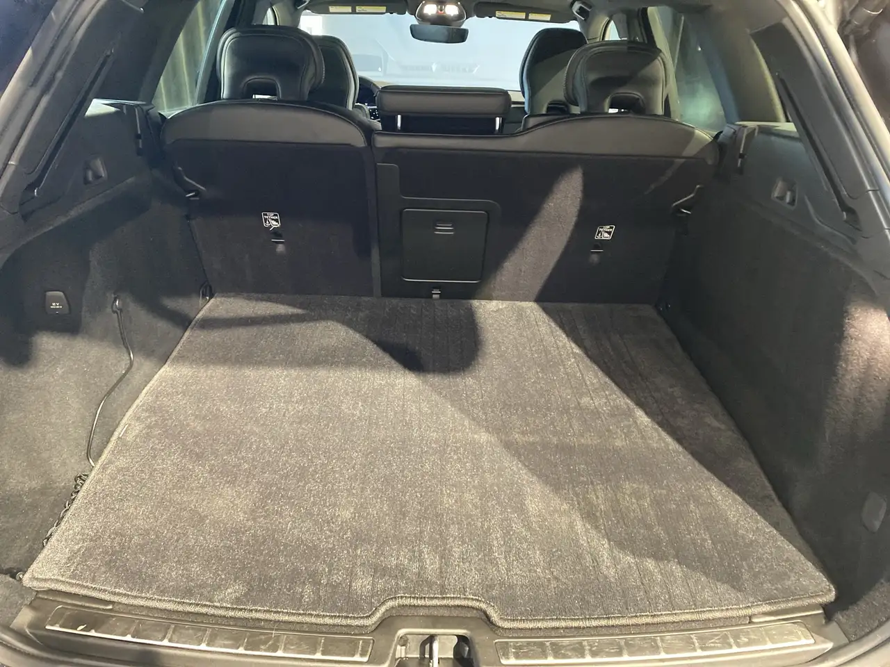 Volvo XC60 снимка Volvo XC60