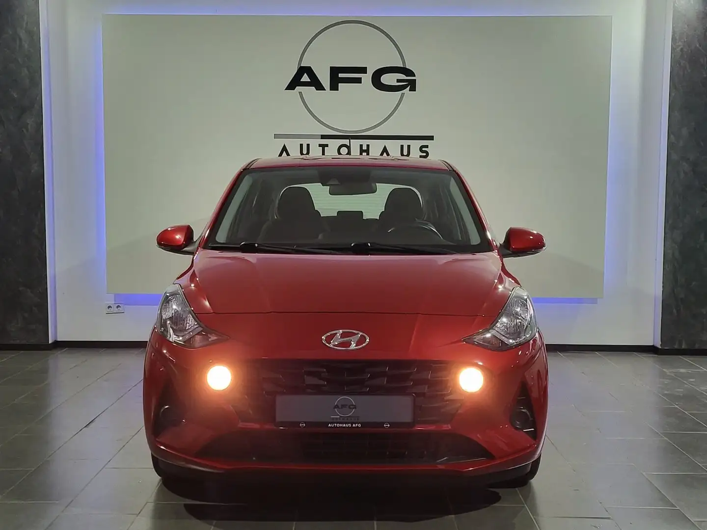 Hyundai i10 Trend*WERKSGAR 11/2026*AUTOMATIK* Rot - 2