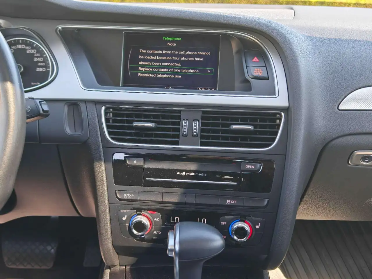 Audi A4 снимка Audi A4