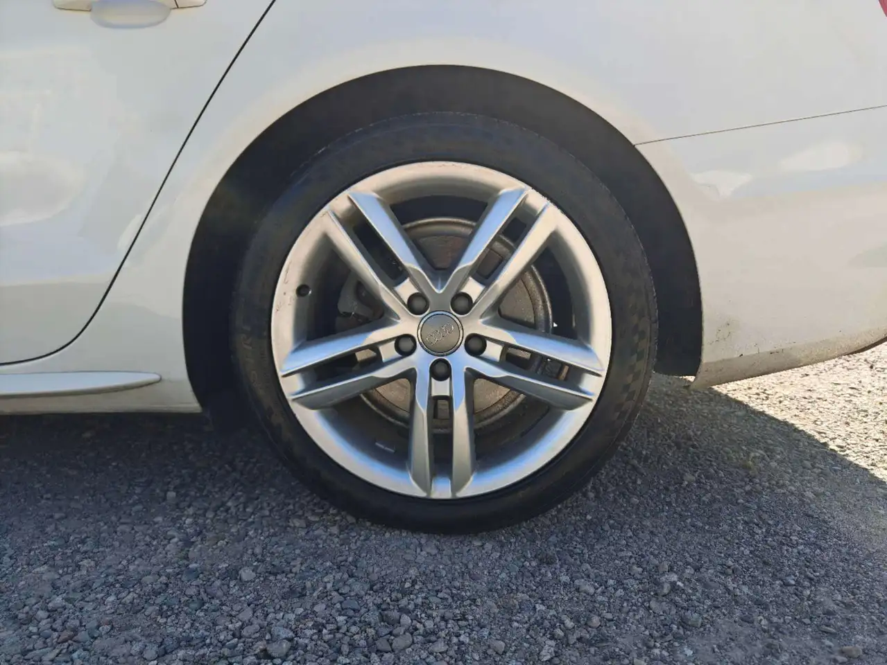 Audi A4 снимка Audi A4