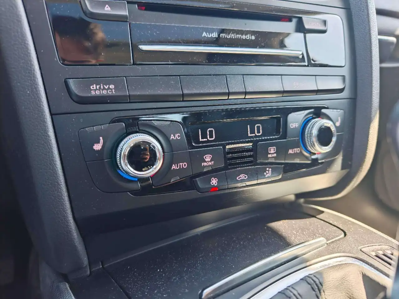 Audi A4 снимка Audi A4