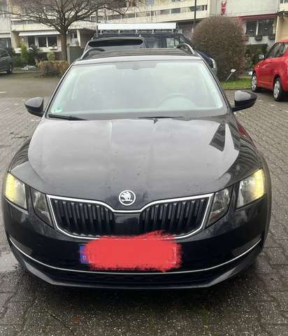 Imagine Skoda Octavia Combi 2.0 TDI DSG Ambition
