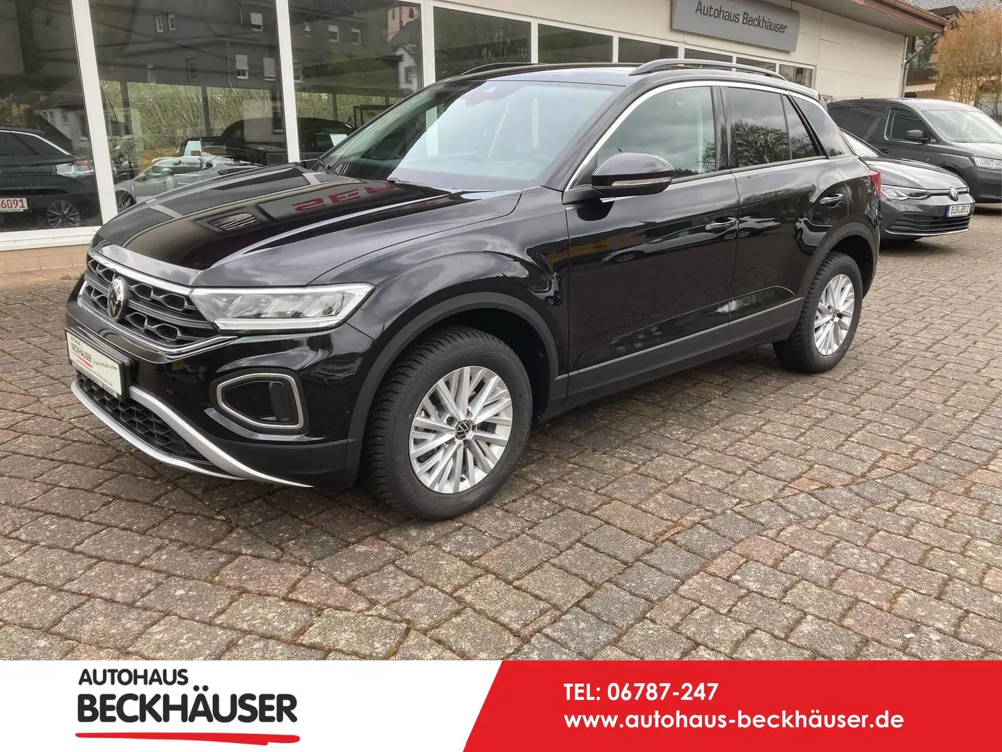 Volkswagen T-Roc Life 1,5TSI DSG - Navigation, Sitzheizung, Rück... Schwarz - 1