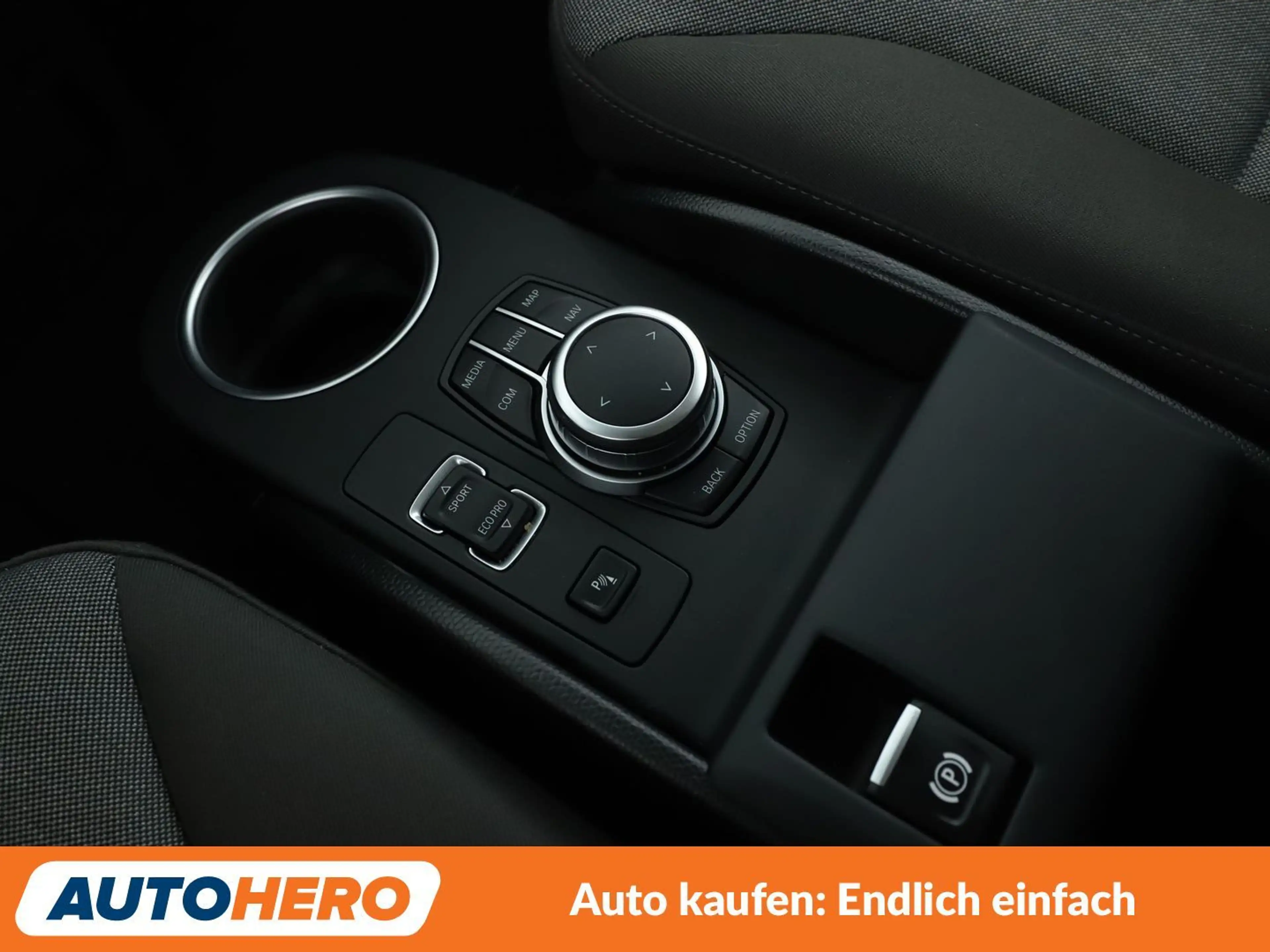 BMW i3 s Aut.*NAVI*TEMPO*PDC*SHZ* — photo 24