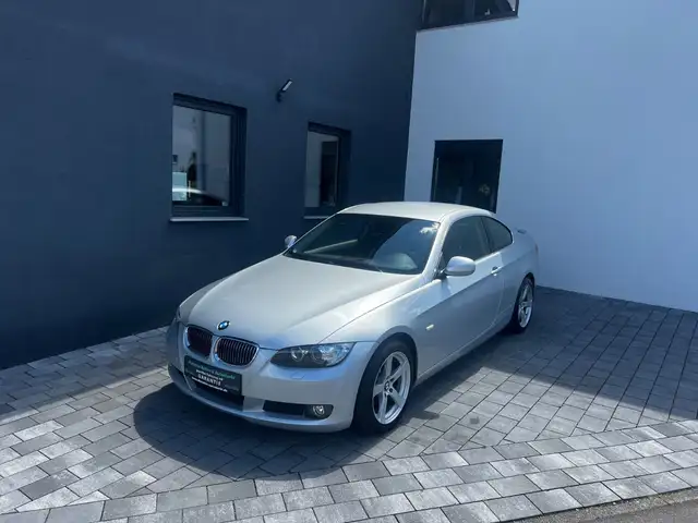 BMW 325 3 Coupe 325i Automatik