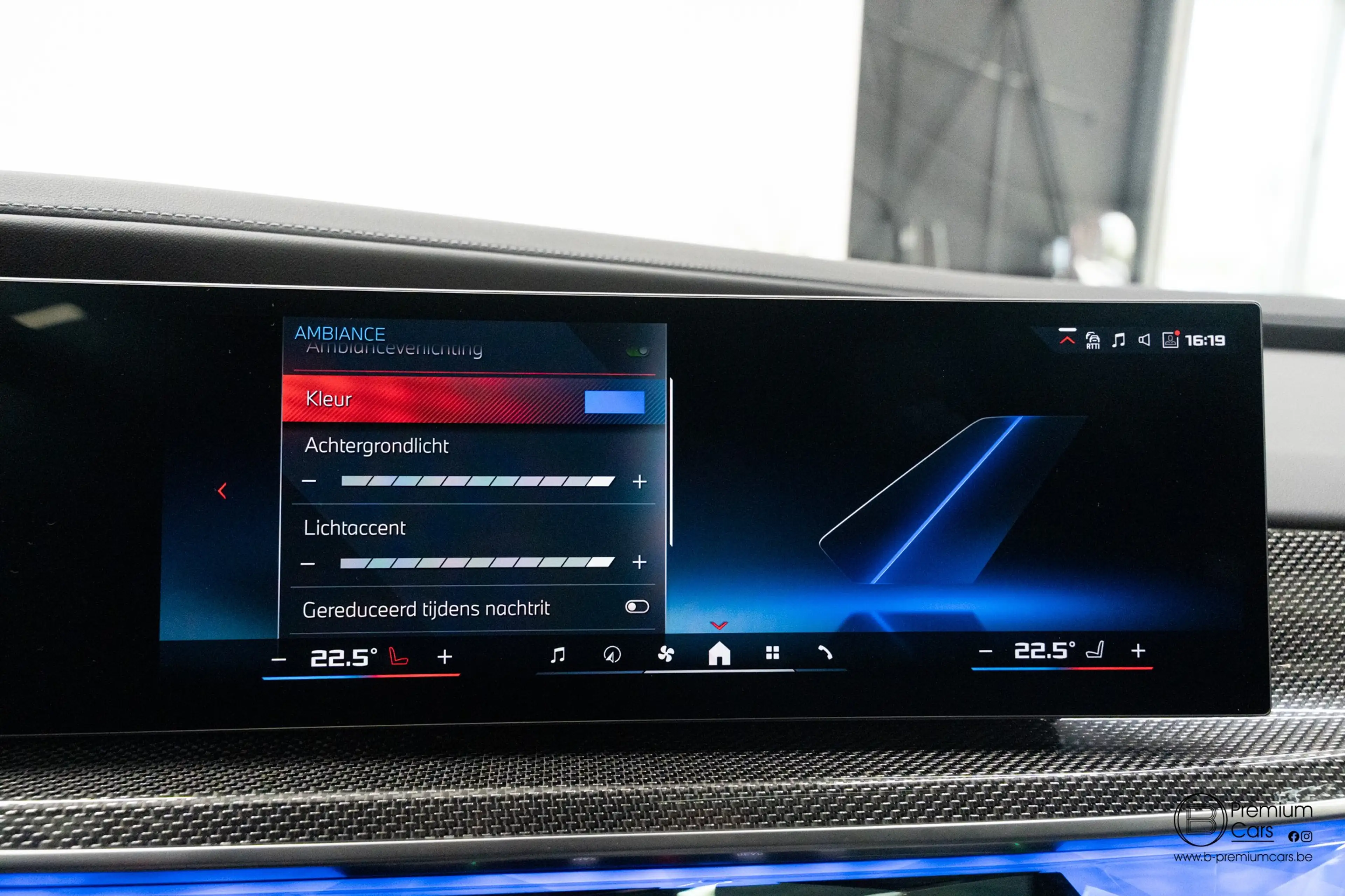 BMW 760 xDrive Individual! FULL OPTIONS! Black pack! — photo 40
