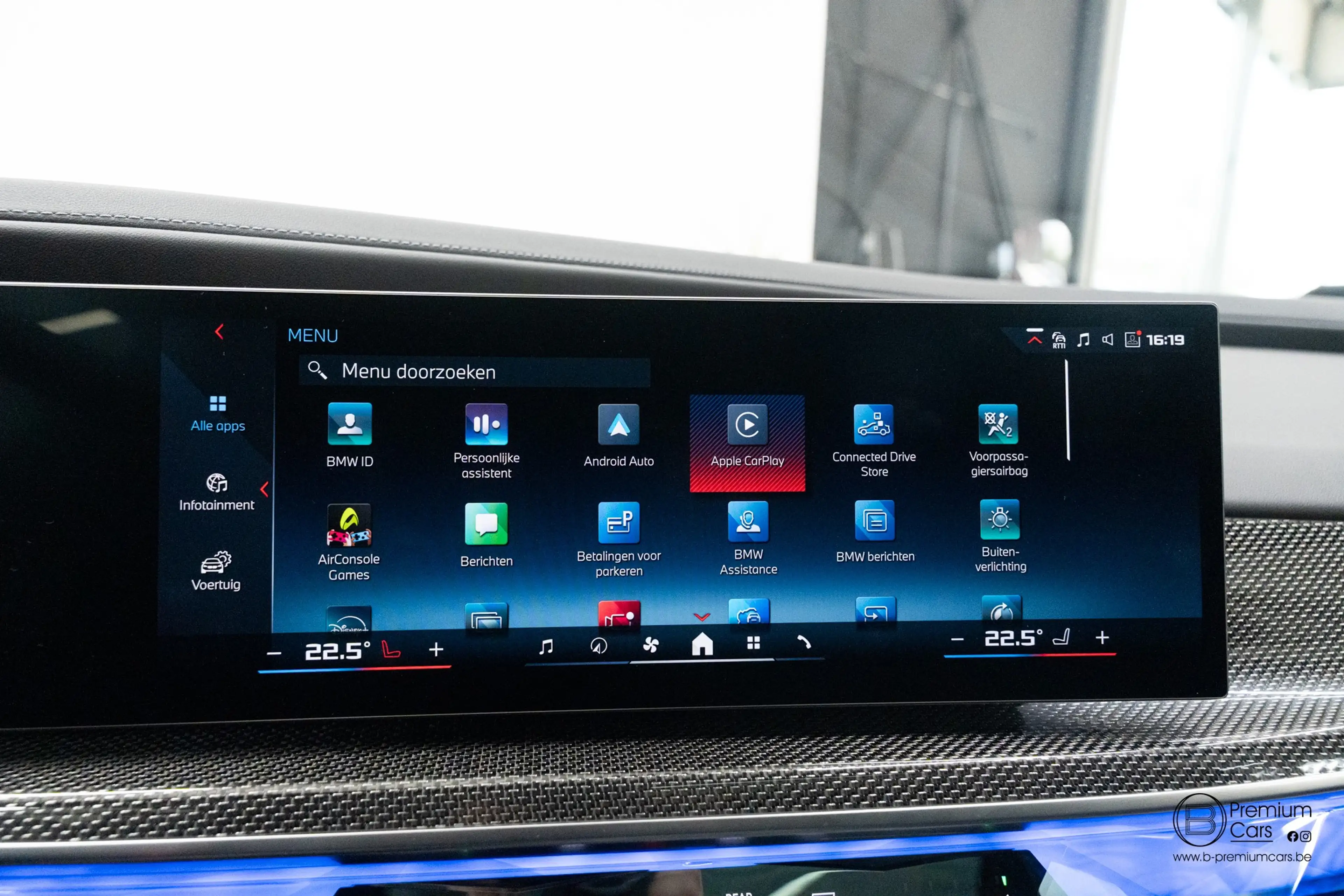BMW 760 xDrive Individual! FULL OPTIONS! Black pack! — photo 39