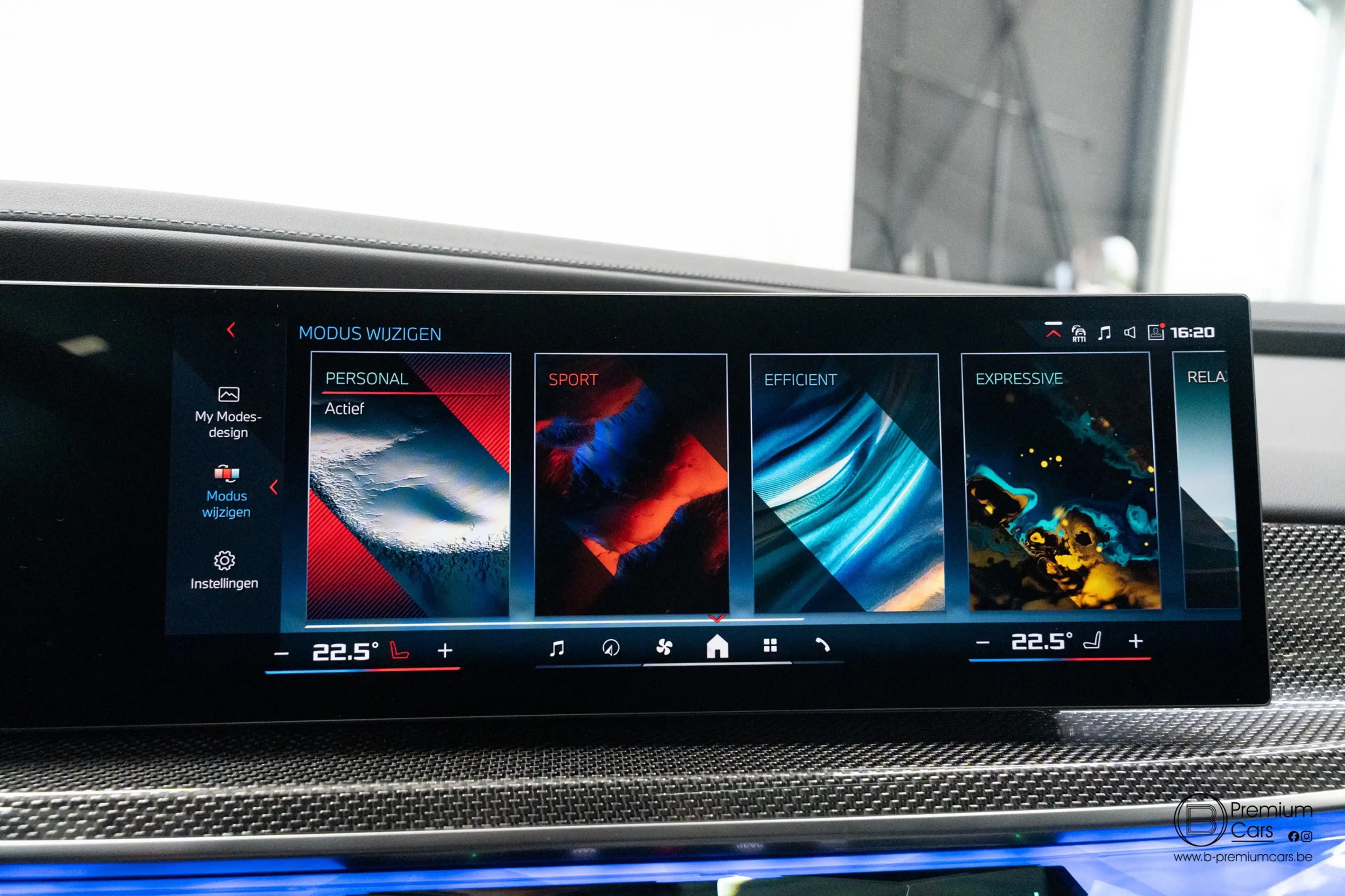 BMW 760 xDrive Individual! FULL OPTIONS! Black pack! — photo 43