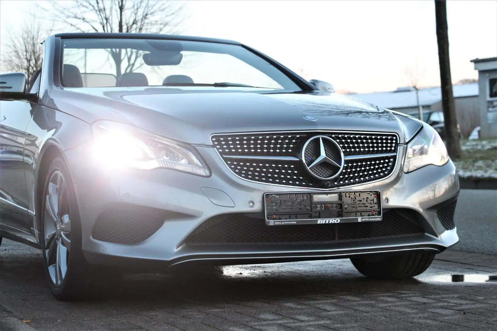 Mercedes-Benz E 350 E350 V6 Cabrio /Aircap/Airscarf/360°-Kamera/PDC srebrna - 2