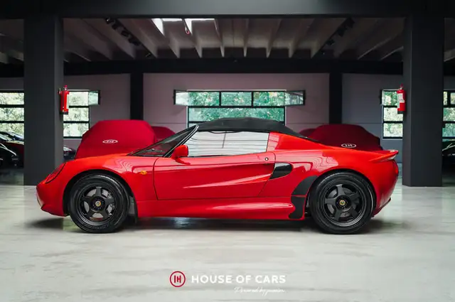 Lotus Elise view 9