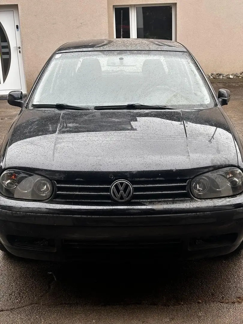 Volkswagen Golf Golf 4 1.4 75 PS
Neue Batterie
Motorgetriebe läu - 1