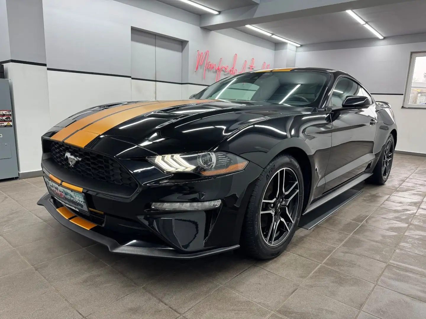 Ford Mustang 2.3 Eco Aut Fastback/Sitzhz/Carply/Tot.W Schwarz - 1