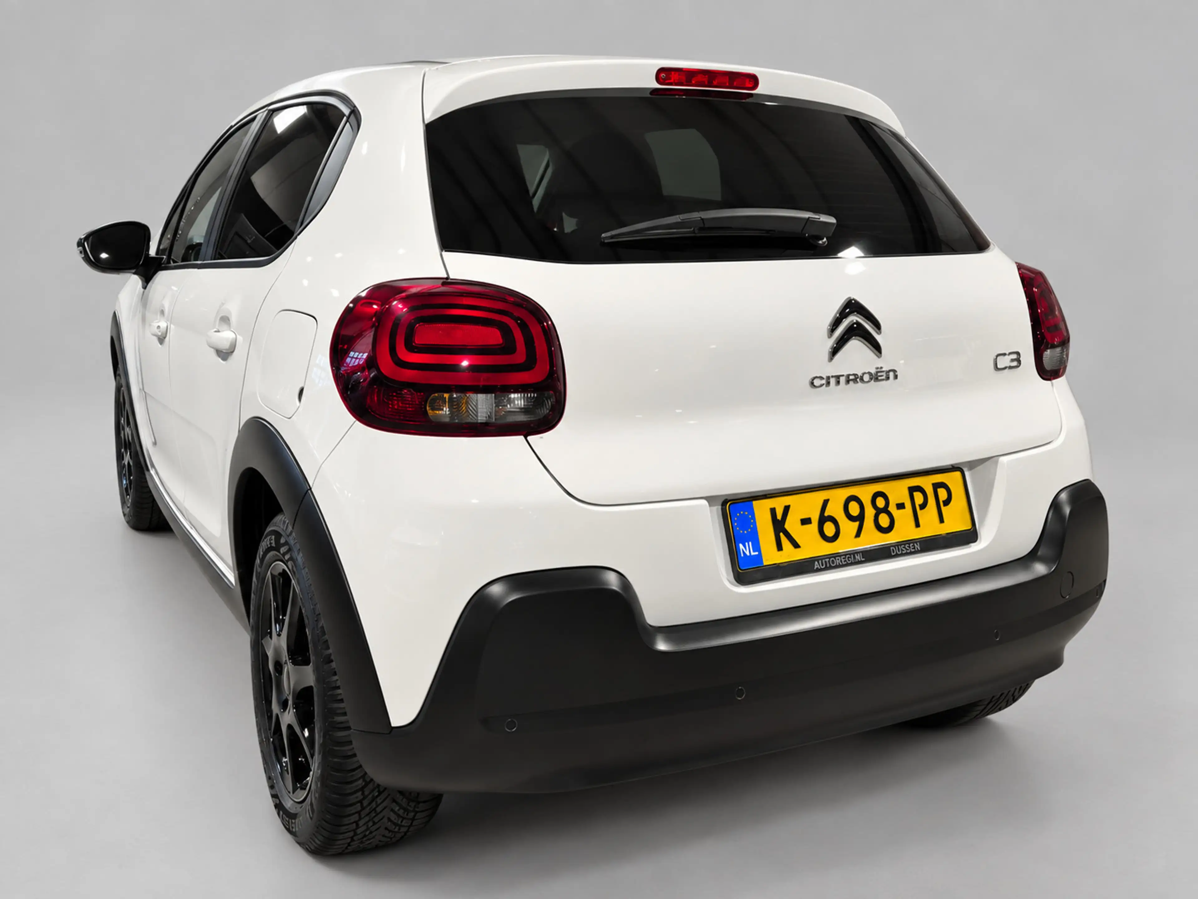 Citroen C3 1.2 PureTech Feel - Airco - Cruise - PDC - Distrib — photo 4