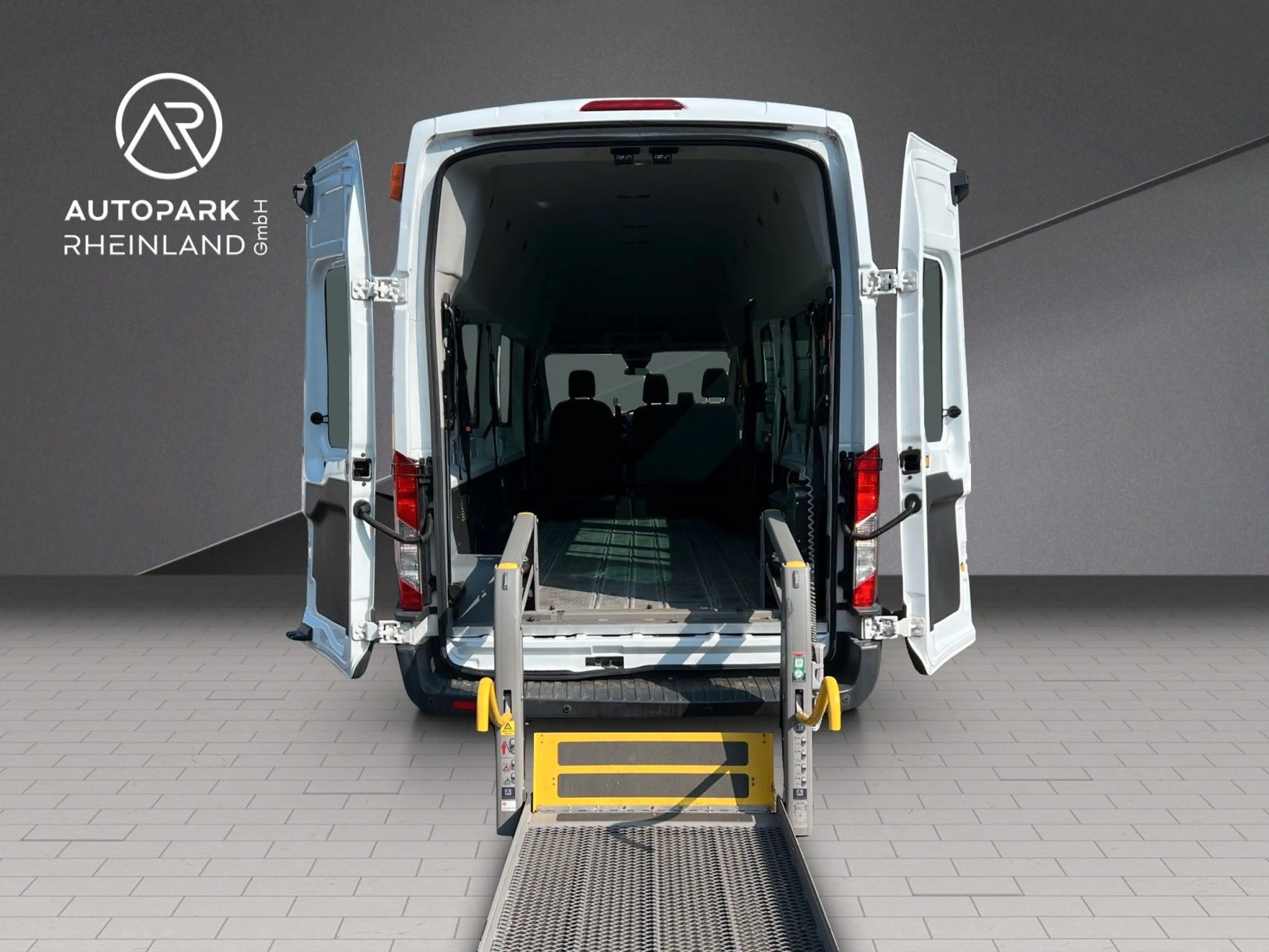 Ford Transit Kombi 350*Rollstuhl-Lift*8-Sitze *KLIMA* — photo 3
