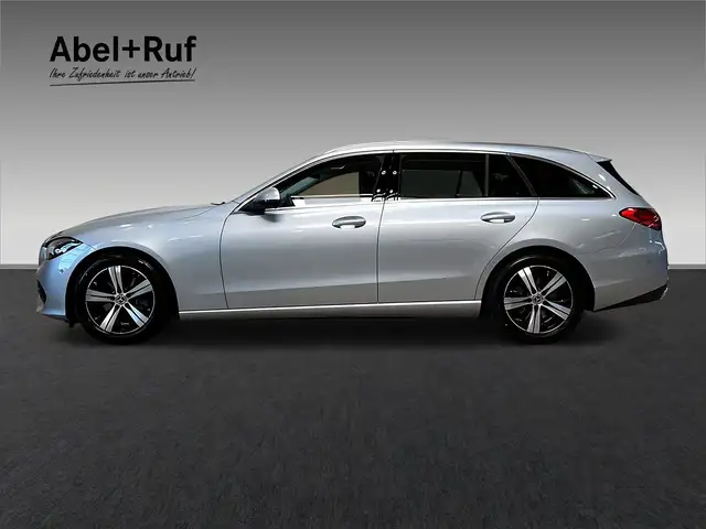 Mercedes-Benz C-Class view 5