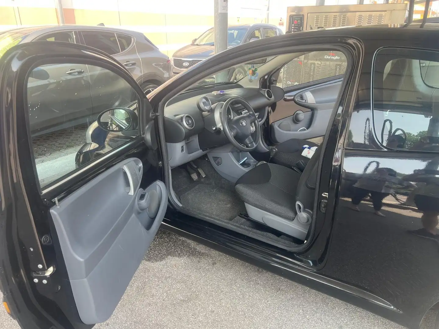 Toyota Aygo Nero - 1
