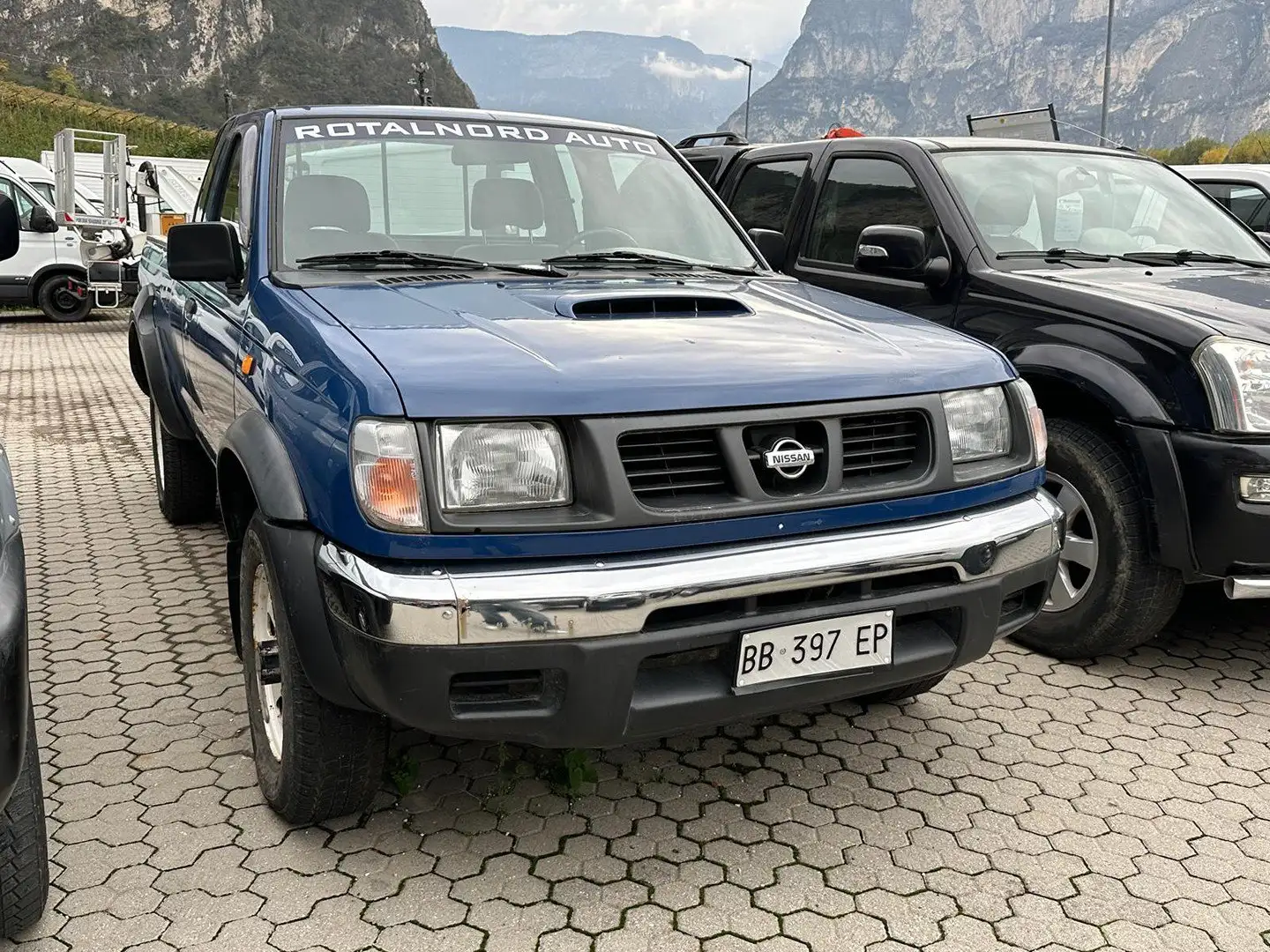 Nissan King Cab 2000733 Blu/Azzurro - 1
