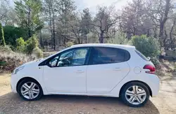 Peugeot 208 1.2 PureTech 82ch BVM5 Style