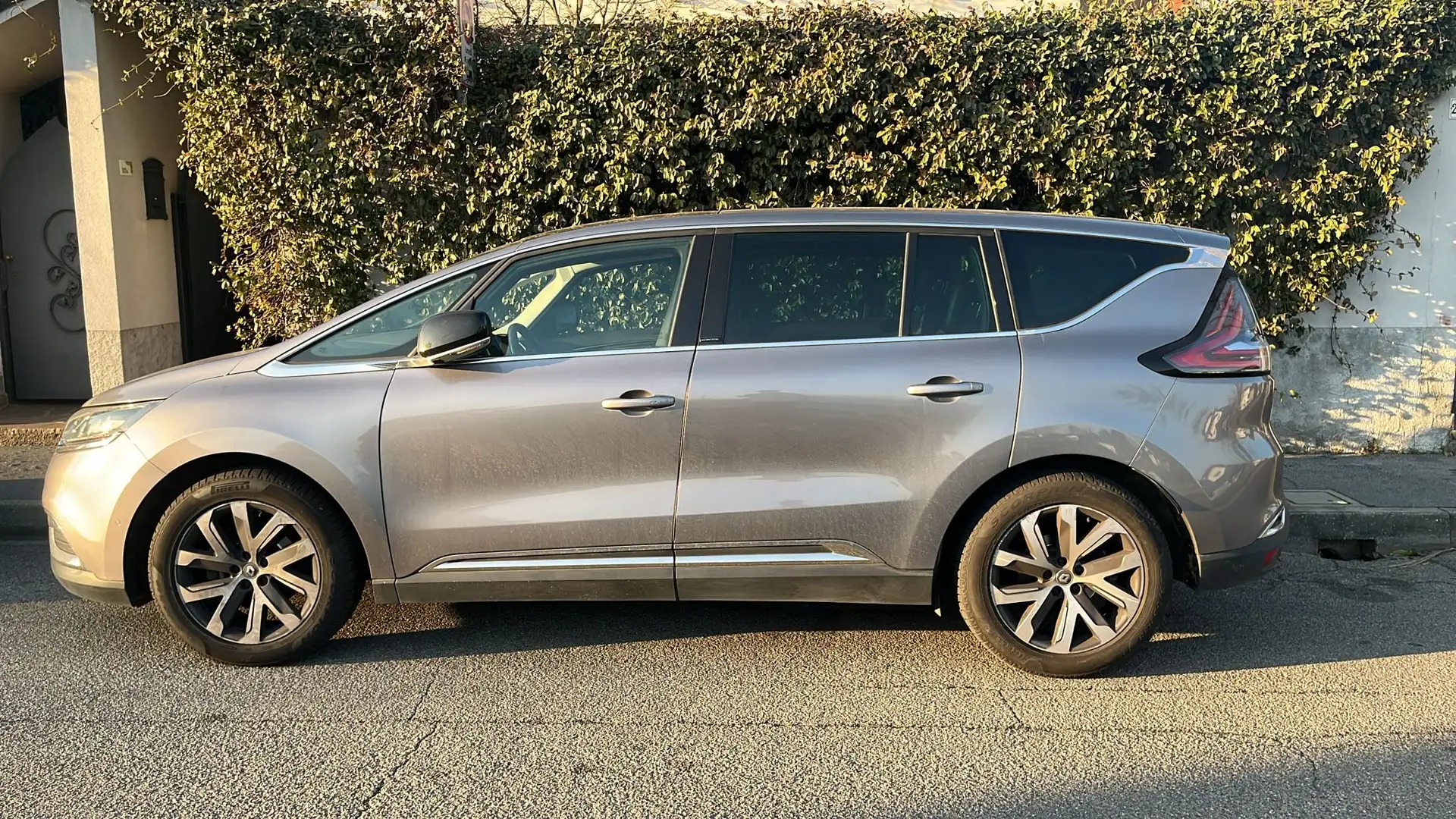 Renault Espace 1.6 dci energy Initiale Paris 160cv 7p.ti edc - 1