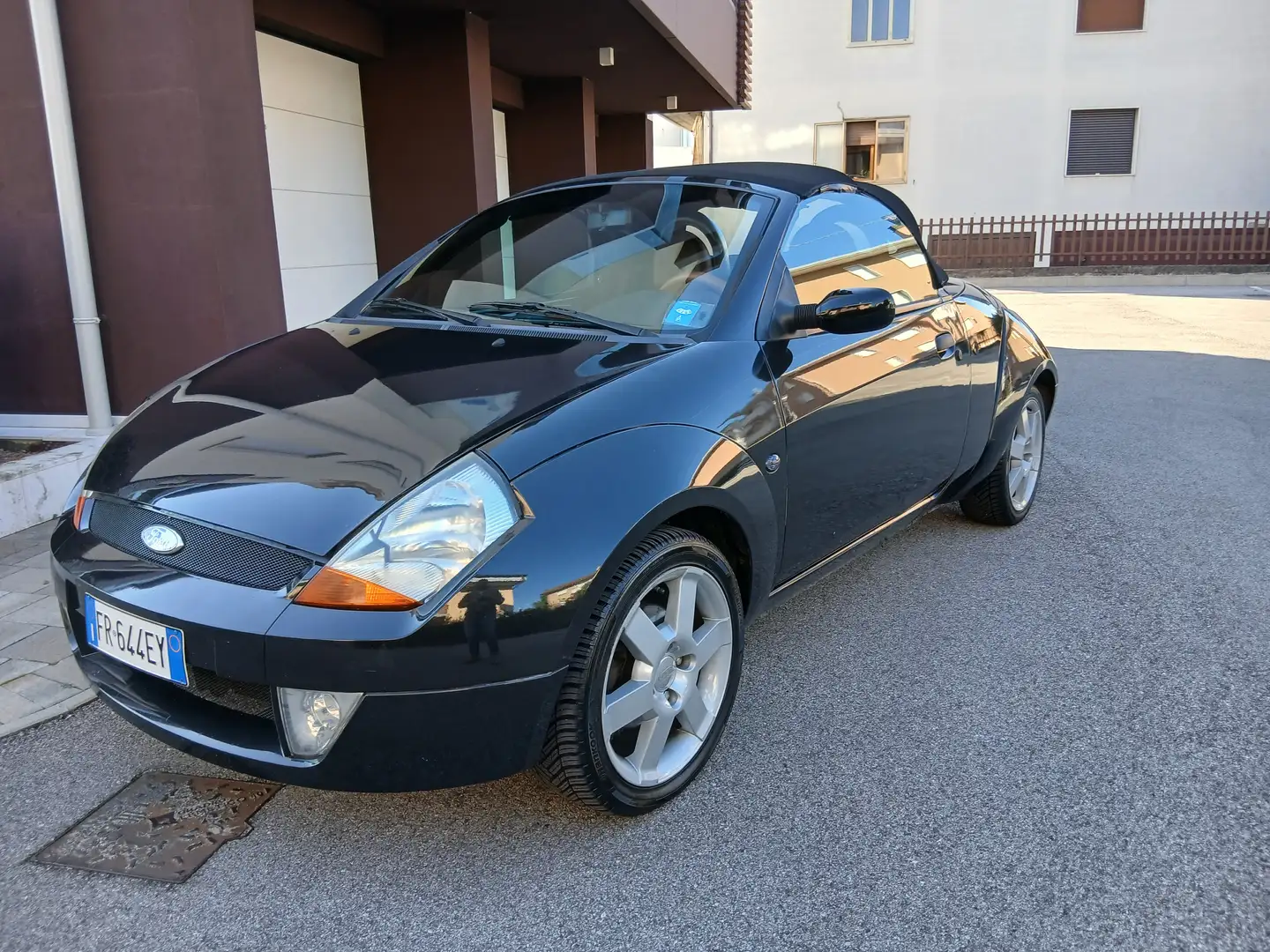 Ford Streetka 1.6 Leathercollection ..... Noir - 2